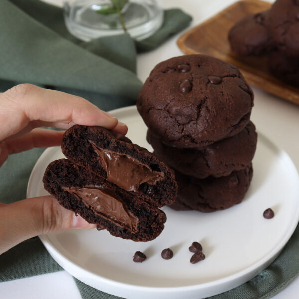 The-Treatery-double-chocolate-lava-cookie